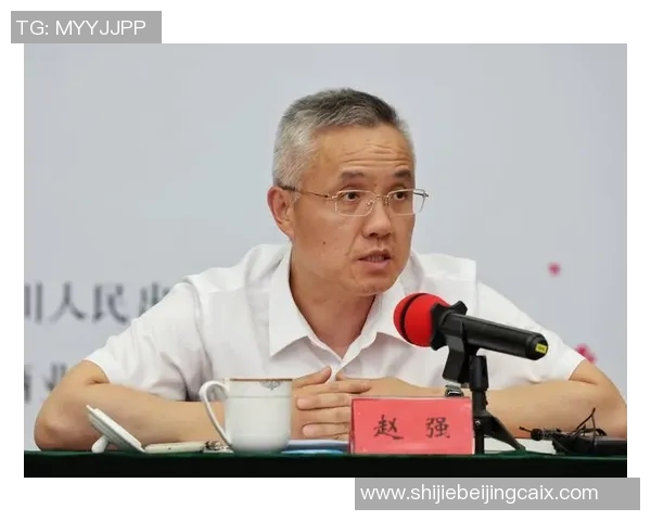 世界杯新闻对话赵强:回顾我的足球生涯与成长历程的点滴分享 世界杯新闻对话赵强:回顾我的足球生涯与成长历程的点滴分享